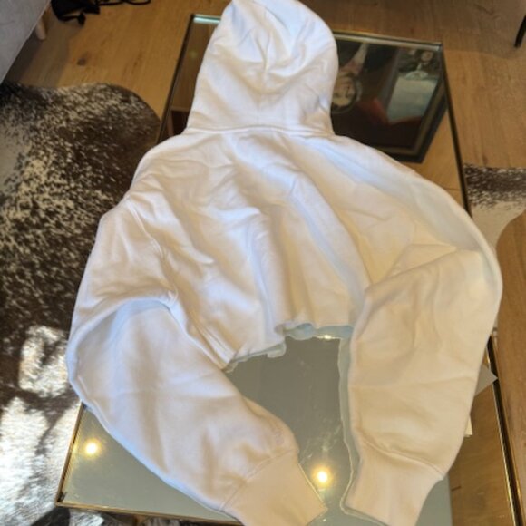 NWT TNA Cozy AF White Cropped Hoodie - Size 1 (XS/S) - Picture 5 of 8